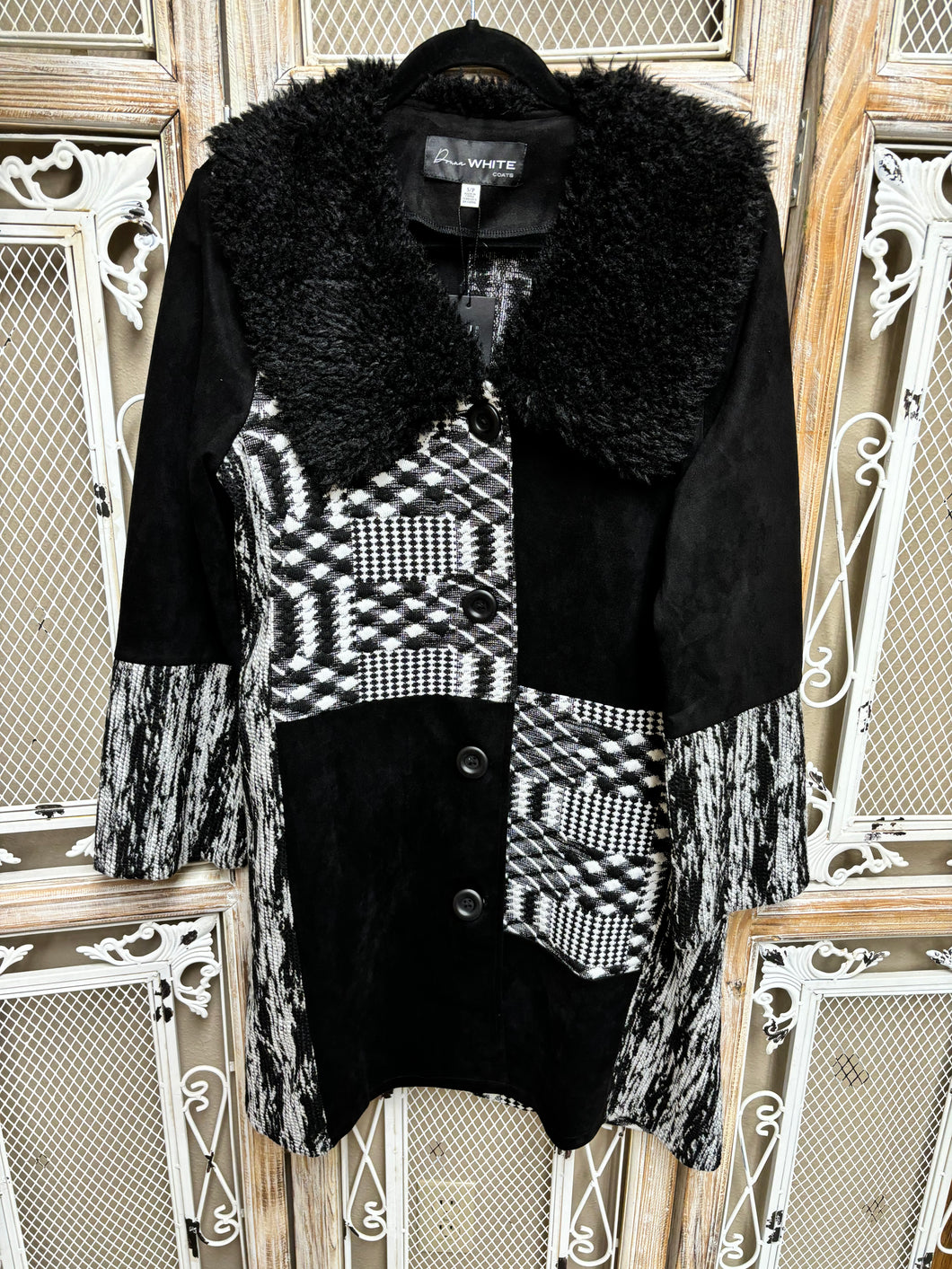 Black White Color Block Long Jacket with Faux Fur Collar Donna White Brand