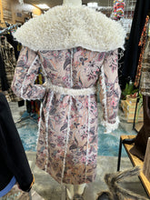 Load image into Gallery viewer, Faux Suede and Sherpa Dusty Floral Groovy Long tie-waist Coat Duster Reversible