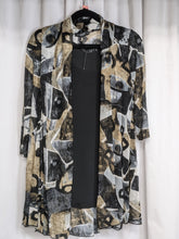 Load image into Gallery viewer, Creation Woman&#39;s Gray and Black Geometric Print Mesh Open Cardigan&nbsp;  Ladies cardigan that is lightweight and a great layering piece. 