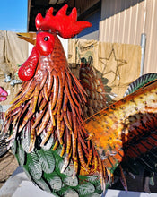 Load image into Gallery viewer, Roosters - Large Metal - Amazing + details Garden Décor Chicken - 21&quot; X 20&quot; | rooster statue |